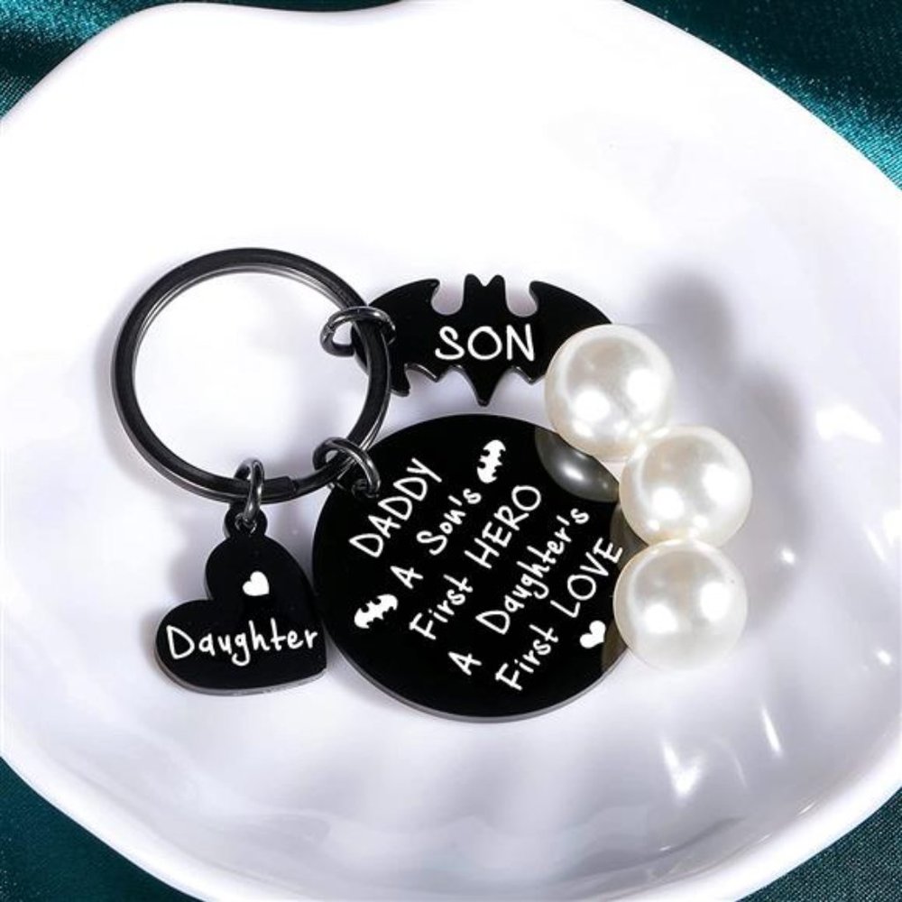 Fathers Day Keychain Gifts from Son Daughter to Daddy Christmas Valentine Gifts - Picture 3 of 8